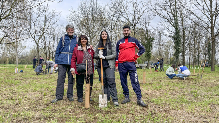WOWnature tree-planting event at Parco del Serio, March 2025